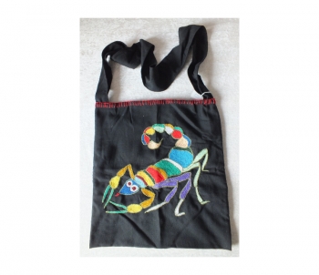 umhngetasche aus Stoff genht | handmade aus Sdafrika