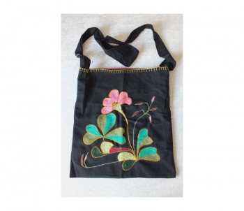 umhngetasche aus Stoff genht | handmade aus Sdafrika
