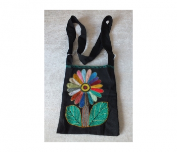 umhngetasche aus Stoff genht | handmade aus Sdafrika