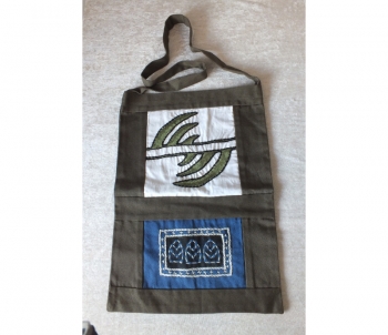 umhngetasche aus Stoff genht | handmade aus Sdafrika